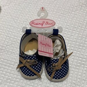 Rising Star Navy and Tan Baby Shoes
